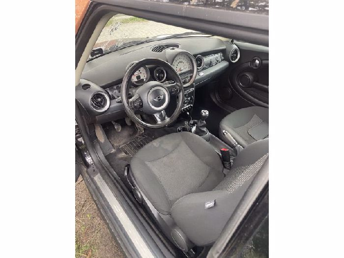 Auto 140257-12.jpg